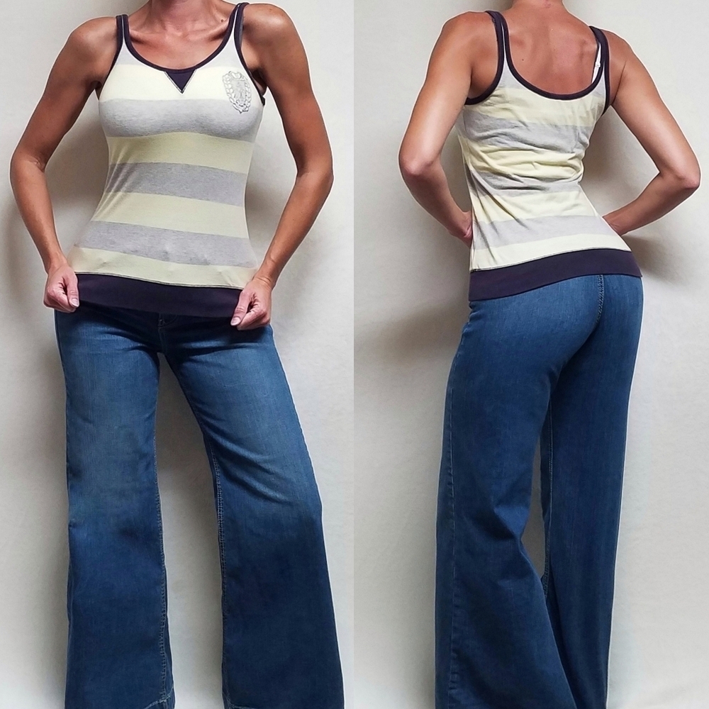 90s Vintage Armani Exchange Bumblebee Striped Signature Embroidered Tank Top S